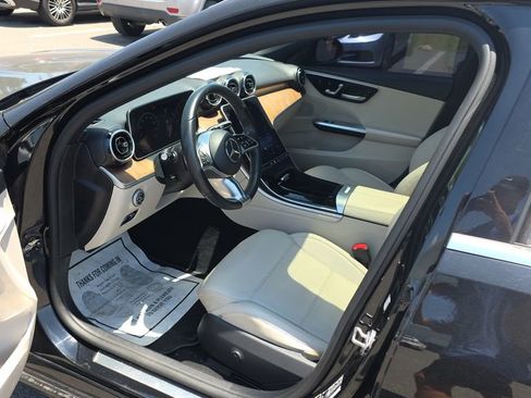 Used 2022 Mercedes-Benz C 300 Sedan image 21