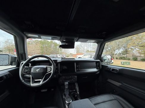 Used 2021 Ford Bronco First Edition AWD/4WD image 10