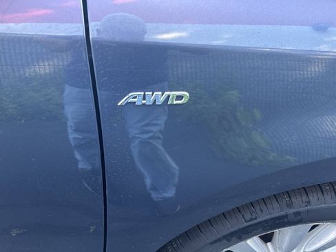 Used 2017 Toyota Sienna LE AWD/4WD image 4