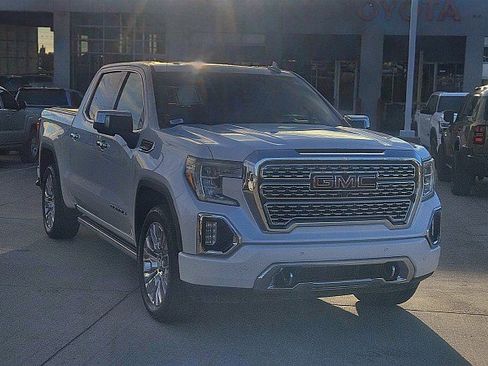 Used 2020 GMC Sierra 1500 Denali w/ Denali Ultimate Package AWD/4WD image 1