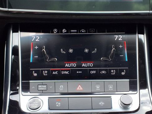 Used 2023 Audi Q7 3.0T Premium Plus w/ Premium Plus Package AWD/4WD image 16