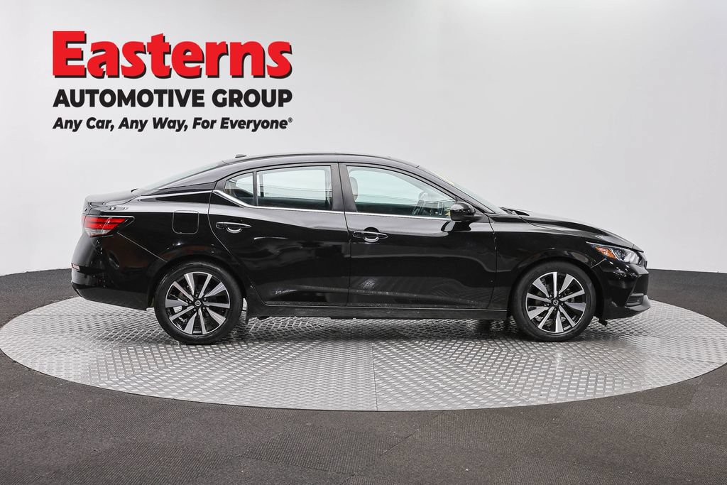 Used 2023 Nissan Sentra SV w/ SV Premium Package FWD image 5