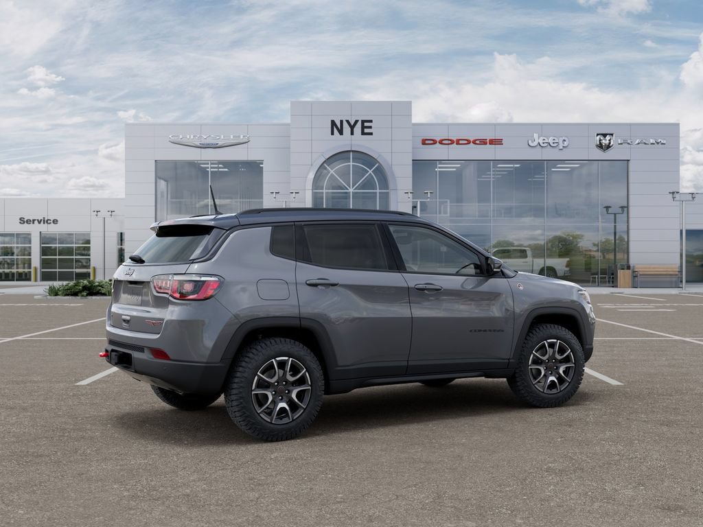 New 2026 Jeep Compass Trailhawk w/ Sun, Sound & Navigation Group AWD/4WD image 4
