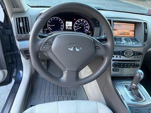 Used 2011 INFINITI G37 Coupe image 19