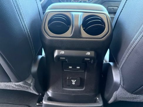 Used 2023 Jeep Wrangler Unlimited Sahara w/ Cold Weather Group AWD/4WD image 40