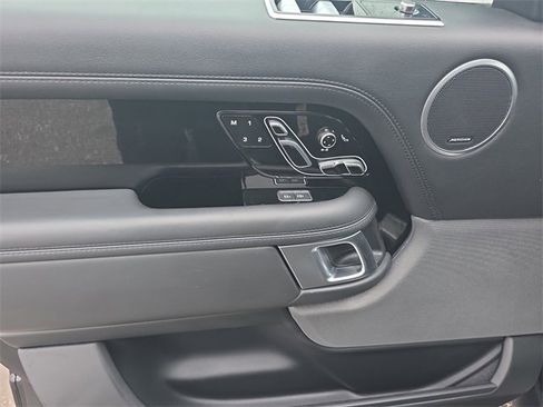 Used 2021 Land Rover Range Rover Westminster Edition image 17