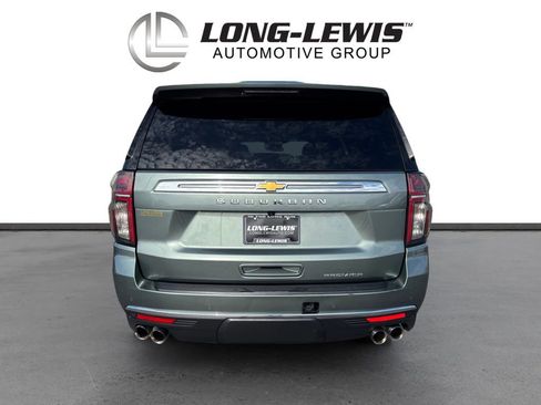 Used 2023 Chevrolet Suburban Premier image 5