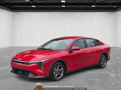 Certified 2025 Kia K4