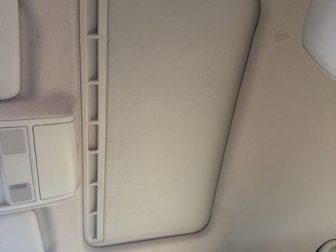 Used 2013 Volkswagen Passat 2.5 SE image 28