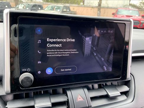 Used 2023 Toyota RAV4 LE image 28