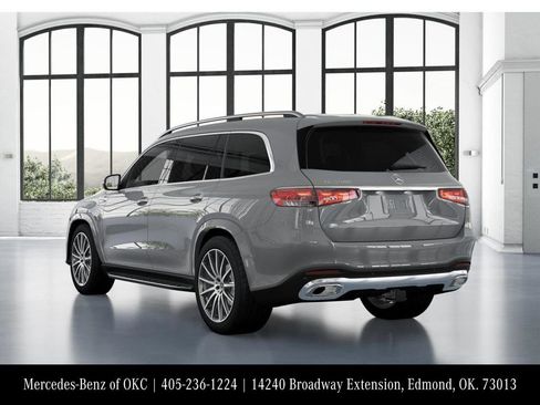 New 2026 Mercedes-Benz GLS 580 4MATIC image 28