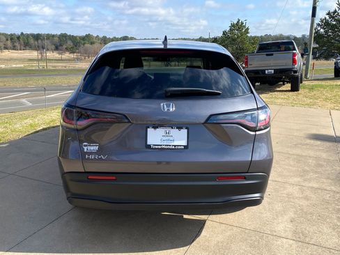 Used 2026 Honda HR-V LX image 5