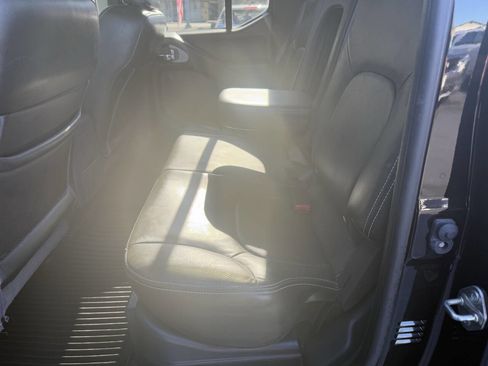 Used 2018 Nissan Frontier PRO-4X w/ Pro-4x Luxury Package image 21