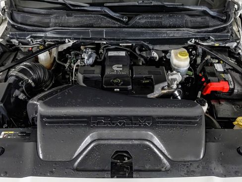Used 2023 RAM 2500 Limited AWD/4WD image 53