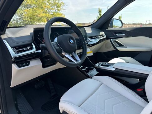 New 2026 BMW X1 xDrive28i w/ Technology Package image 17