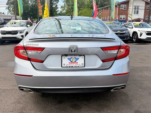 Used 2022 Honda Accord Sport image 6
