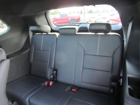 New 2026 GMC Acadia Elevation w/ Elevation Premium Package FWD image 32