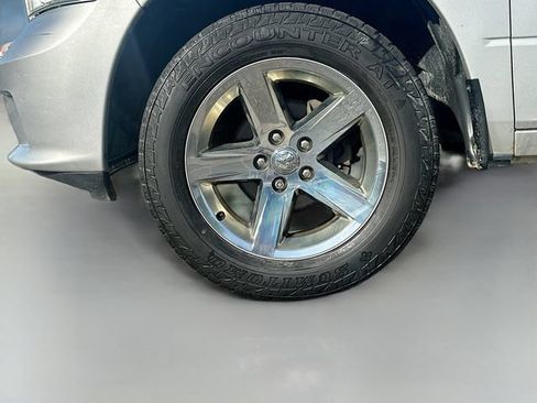 Used 2016 RAM 1500 Express AWD/4WD image 31