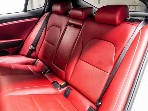 Used 2020 Kia Stinger GT1 image 39