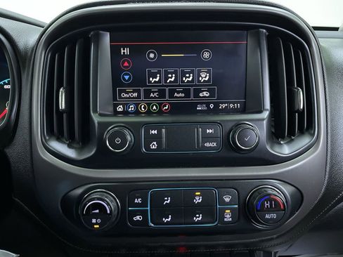 Used 2021 GMC Canyon AT4 w/ Driver Alert Package image 25