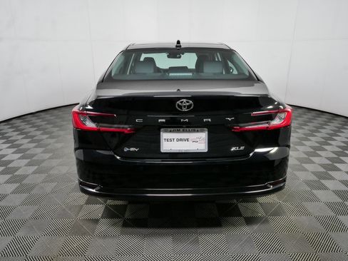 Used 2025 Toyota Camry XLE w/ Premium Plus Package FWD image 28