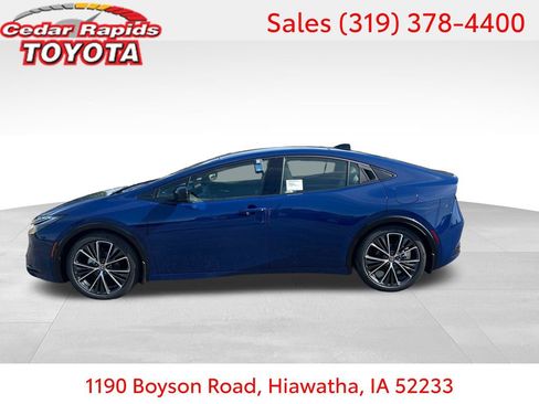 New 2026 Toyota Prius XLE FWD image 2
