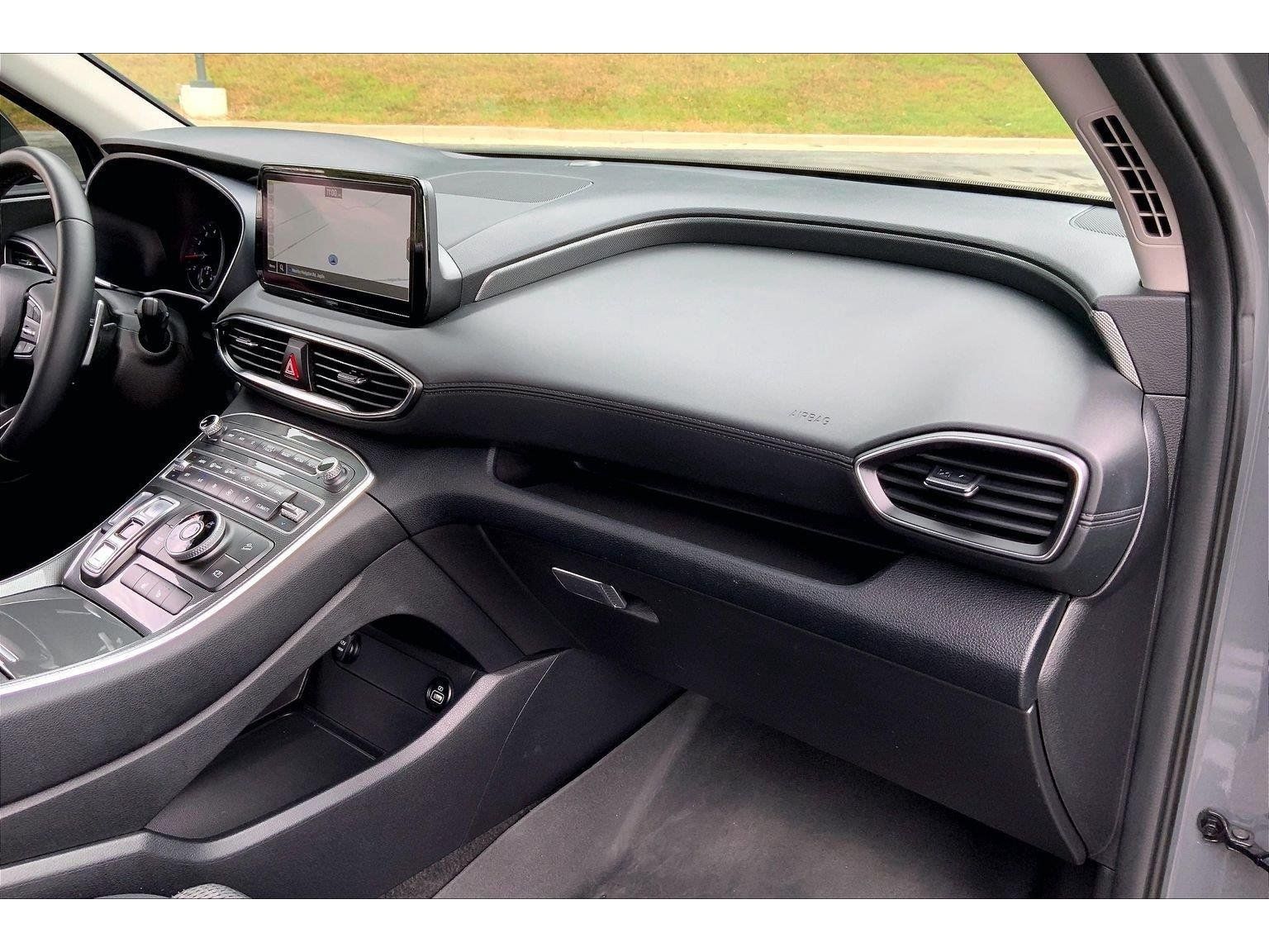 Used 2023 Hyundai Santa Fe SEL w/ Cargo Package AWD/4WD image 14