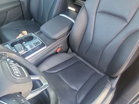 Used 2023 Audi Q8 Premium Plus image 26