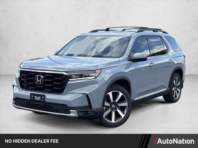 Used 2025 Honda Pilot Touring