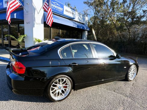 Used 2006 BMW 330i 330i Sedan 4D image 22
