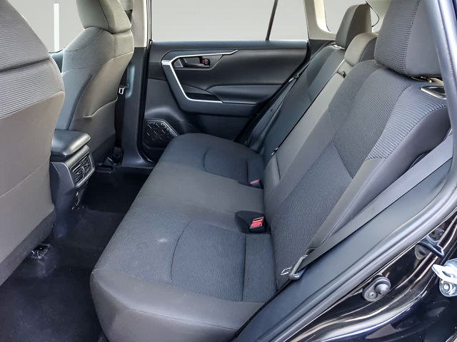 Used 2025 Toyota RAV4 LE FWD image 12