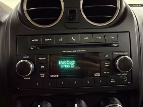 Used 2016 Jeep Patriot 75th Anniversary w/ Power Value Group image 44