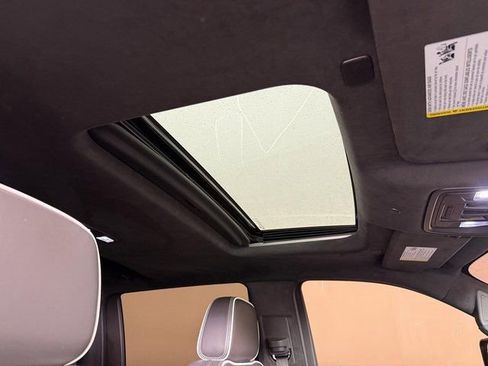 Used 2024 GMC Sierra 2500 AT4X image 27