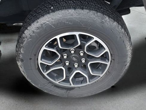 Used 2021 Ford F150 Lariat AWD/4WD image 30