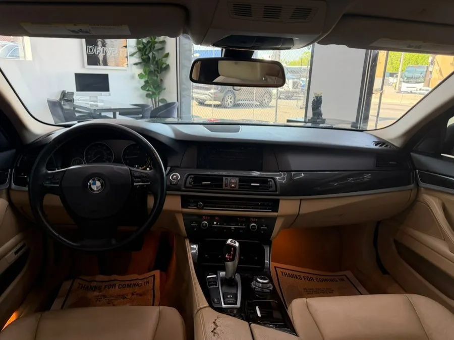 Used 2013 BMW 528i xDrive Sedan AWD/4WD image 10