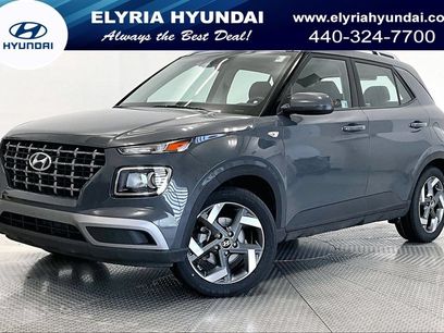 Used 2025 Hyundai Venue SEL