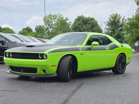 Used 2023 Dodge Challenger R/T Scat Pack w/ T/A Package RWD image 29