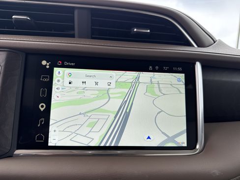 Used 2024 GMC Yukon Denali w/ Advanced Technology Package image 25