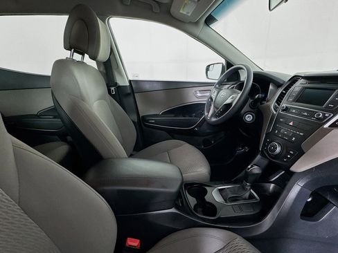 Used 2017 Hyundai Santa Fe Sport image 27