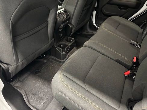 Used 2024 Jeep Wrangler Sahara w/ Safety Group image 10