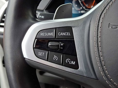 Used 2023 BMW X6 xDrive40i w/ M Sport Package image 23