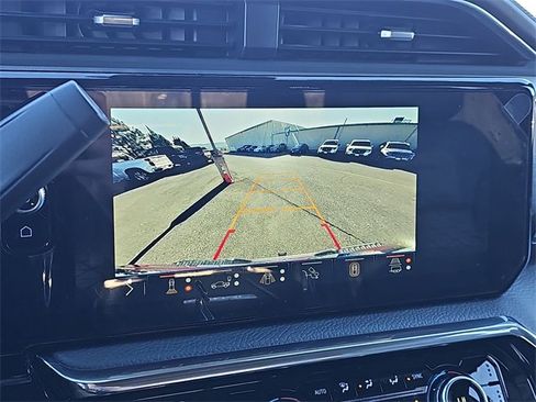 Used 2025 GMC Sierra 2500 Denali image 13