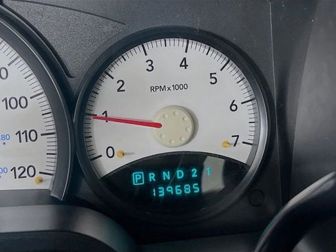 Used 2011 Dodge Dakota Big Horn image 13