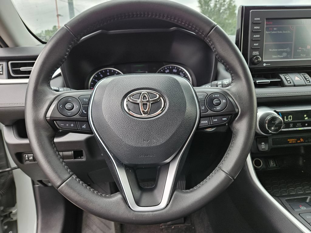 Used 2022 Toyota RAV4 XLE Premium FWD image 24