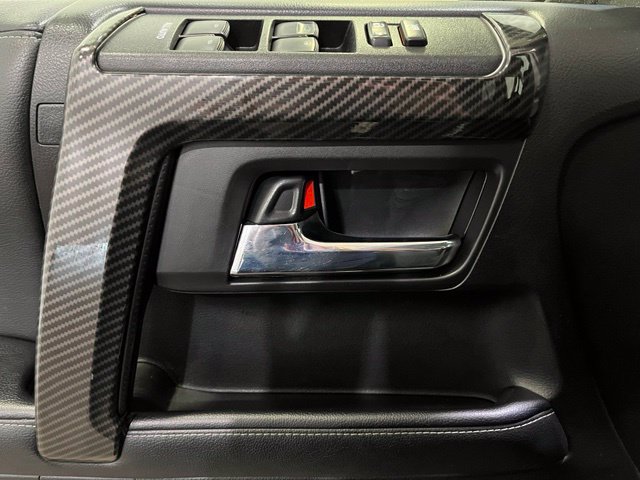 Certified 2020 Toyota 4Runner SR5 Premium w/ Moonroof Package AWD/4WD image 15