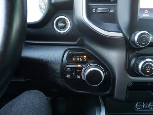 Used 2022 RAM 1500 Big Horn AWD/4WD image 17