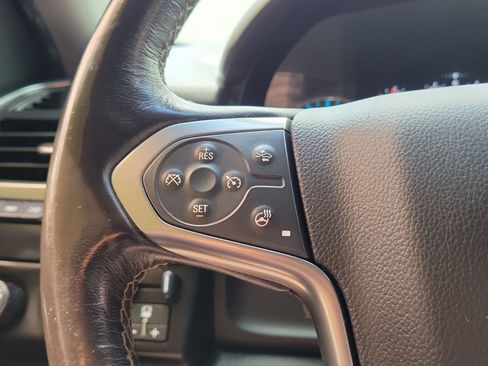 Used 2018 Chevrolet Tahoe Premier AWD/4WD image 25