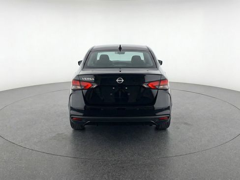 Used 2025 Nissan Versa SV image 7