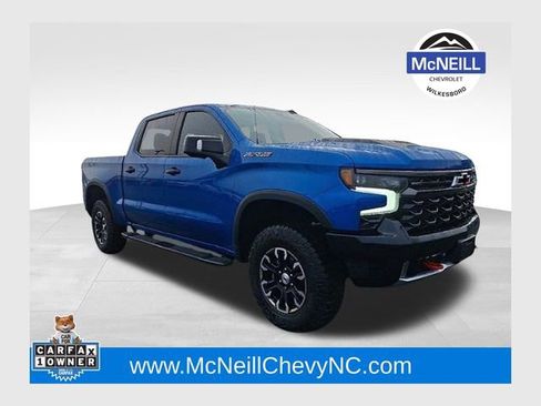 Used 2023 Chevrolet Silverado 1500 ZR2 image 1