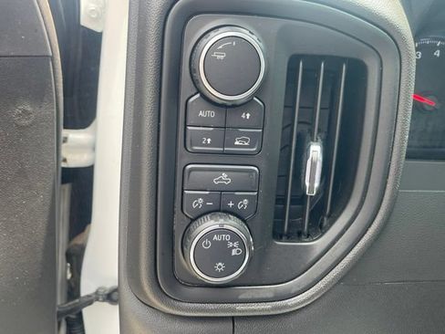 Used 2023 Chevrolet Silverado 1500 Custom AWD/4WD image 31
